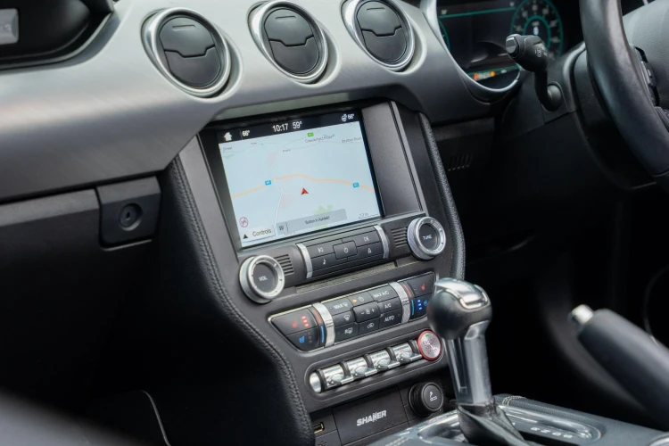 Vehicle Image 36