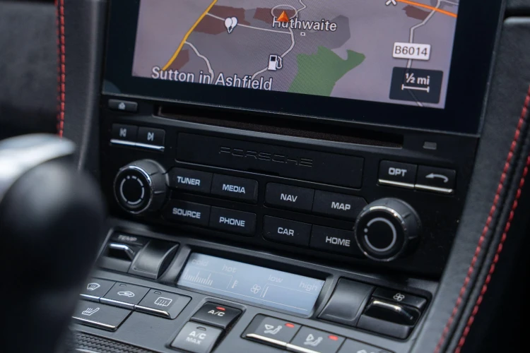 Vehicle Image 21