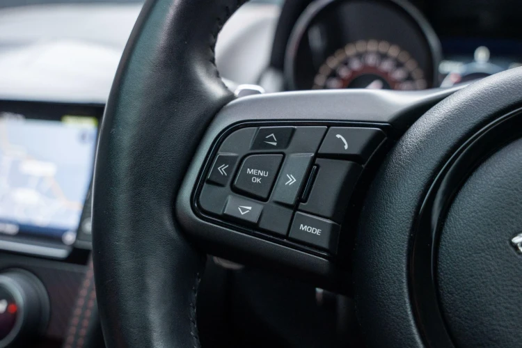 Vehicle Image 39