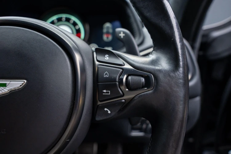 Vehicle Image 27