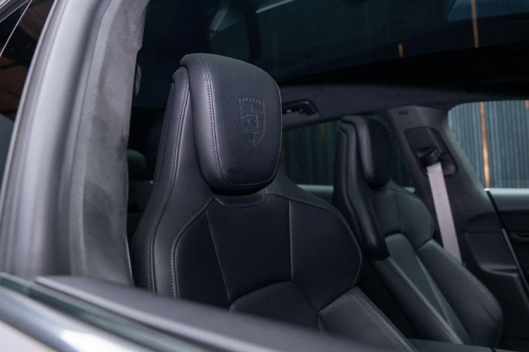 Vehicle Image 31