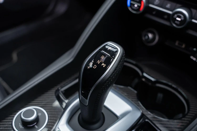 Vehicle Image 30