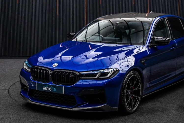 Vehicle Image 5