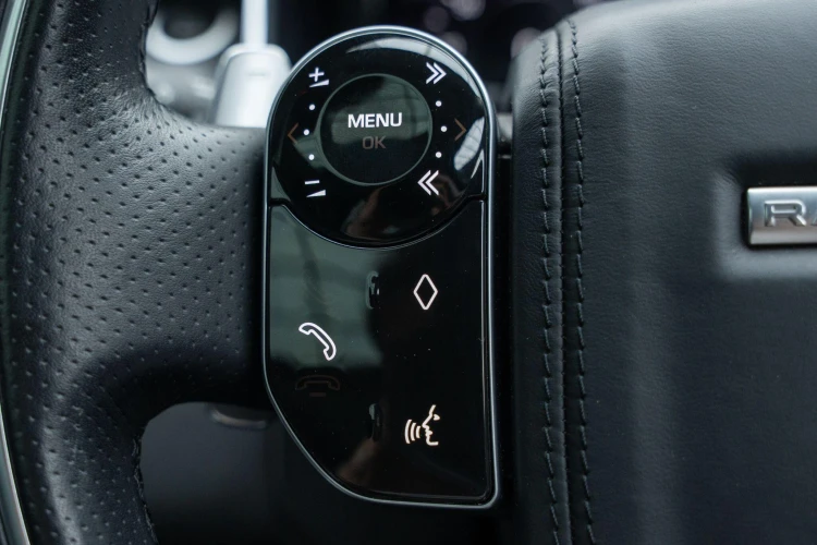 Vehicle Image 18