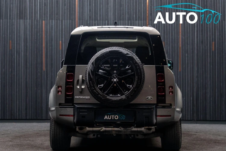 Vehicle Image 8