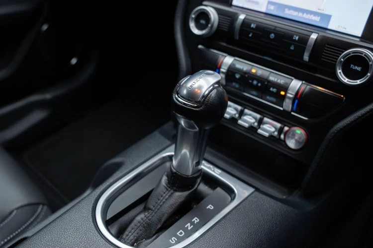 Vehicle Image 30