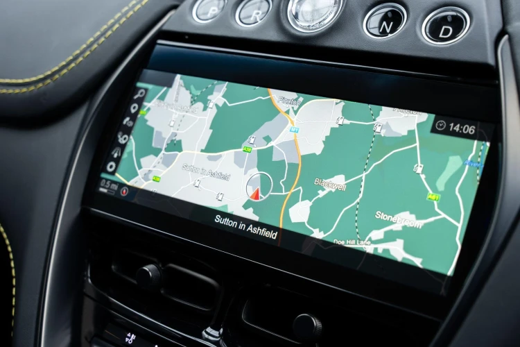 Vehicle Image 8