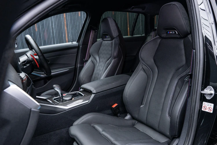 Vehicle Image 36