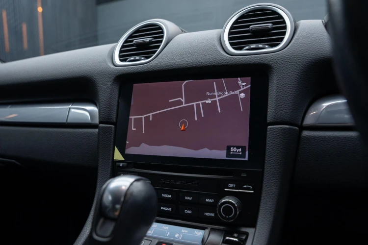 Vehicle Image 8