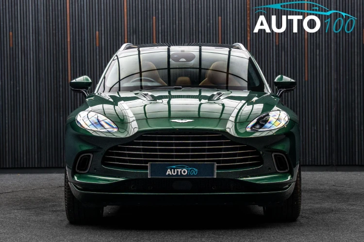 Vehicle Image 11