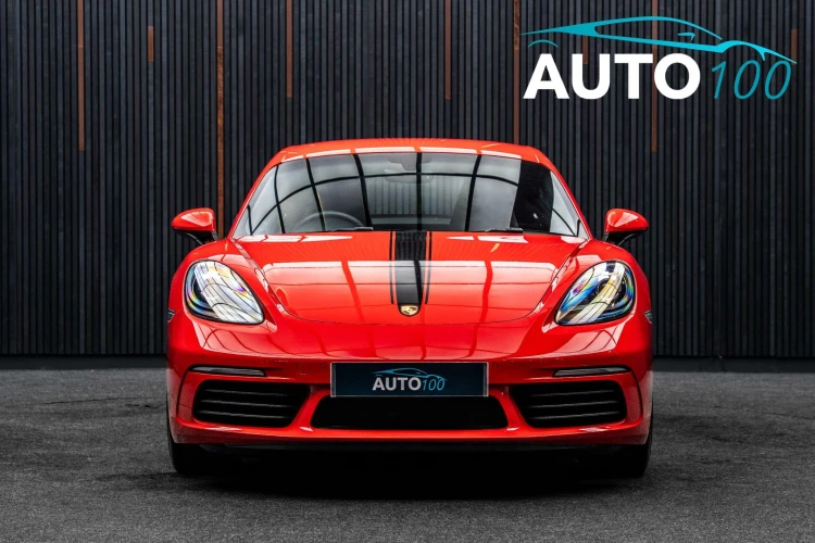 Vehicle Image 11