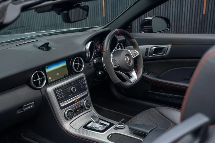 Vehicle Image 39