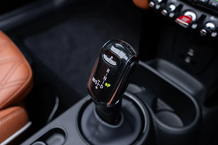 Vehicle Image 36