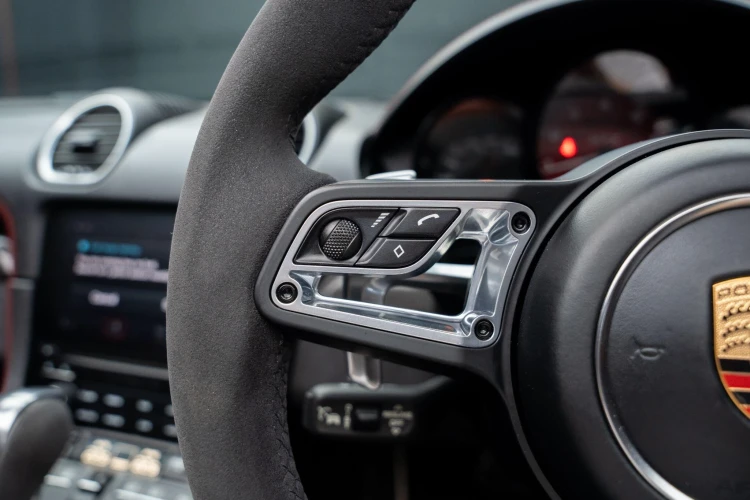 Vehicle Image 20