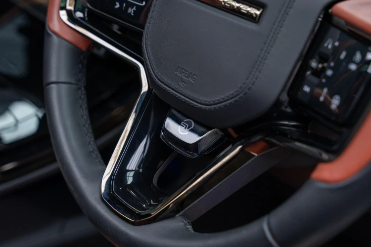 Vehicle Image 36