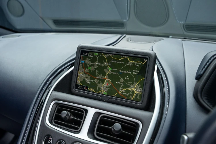 Vehicle Image 8