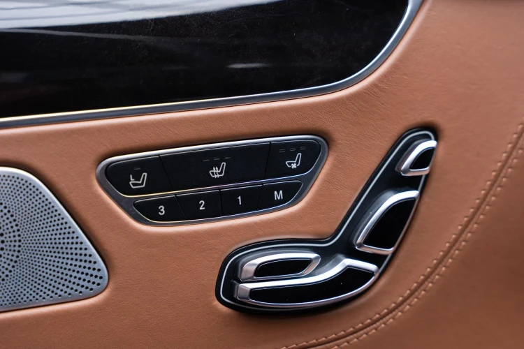 Vehicle Image 20