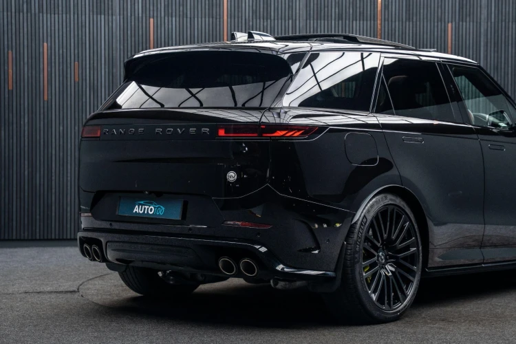 Vehicle Image 21