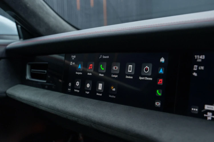 Vehicle Image 10