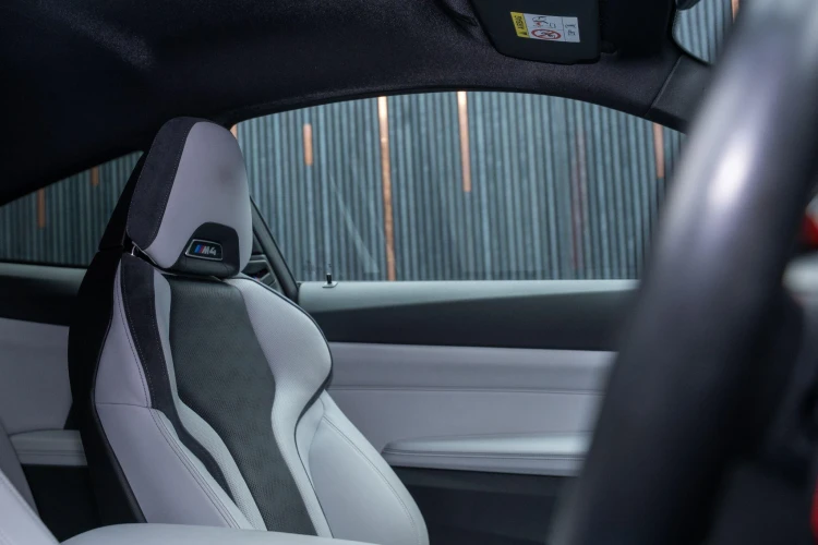 Vehicle Image 35