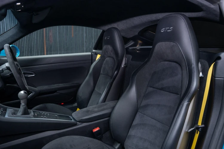 Vehicle Image 34