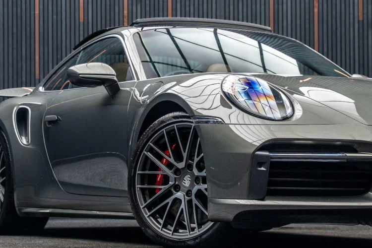 Vehicle Image 7