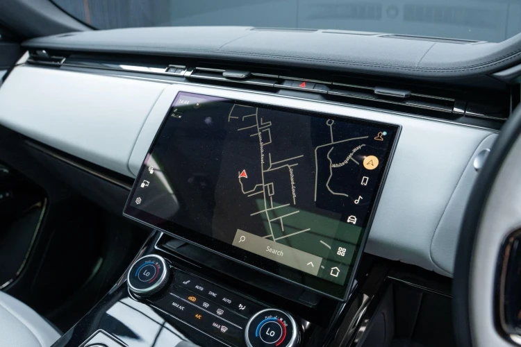 Vehicle Image 8