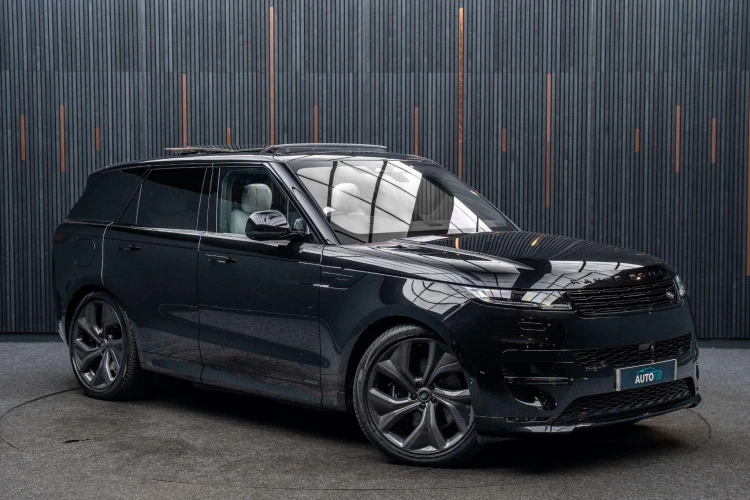 Vehicle Image 5