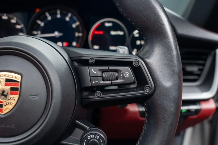Vehicle Image 20