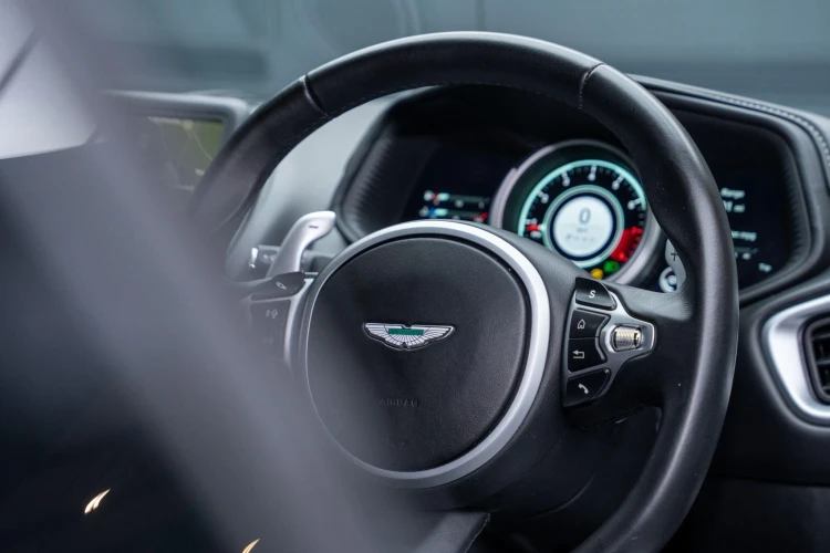 Vehicle Image 37