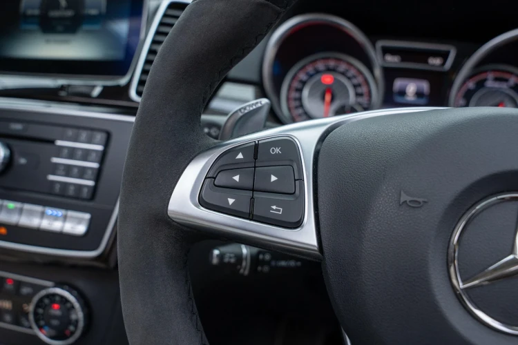 Vehicle Image 22