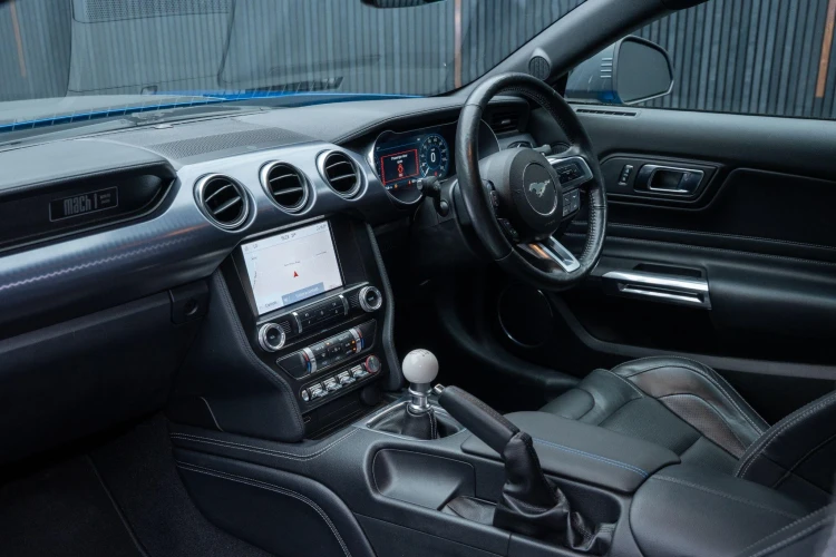 Vehicle Image 36