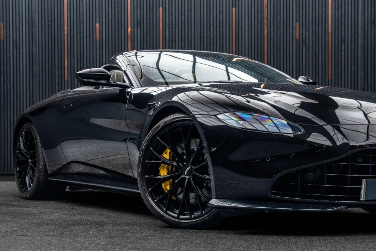 Vehicle Image 11