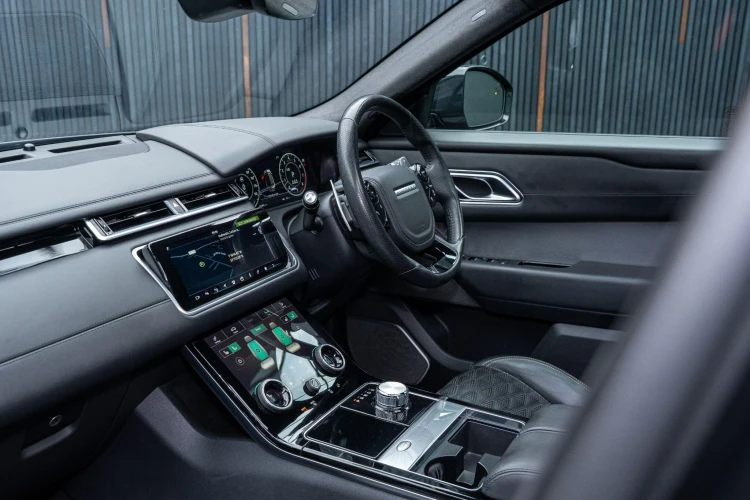 Vehicle Image 35