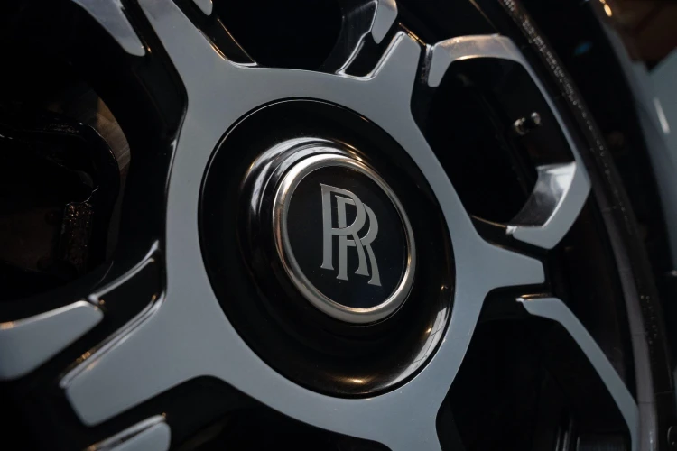 Vehicle Image 30