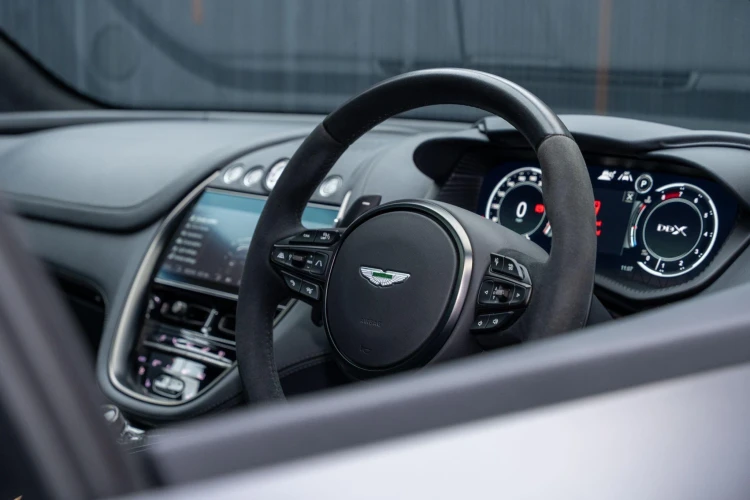 Vehicle Image 40