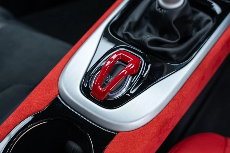 Vehicle Image 36