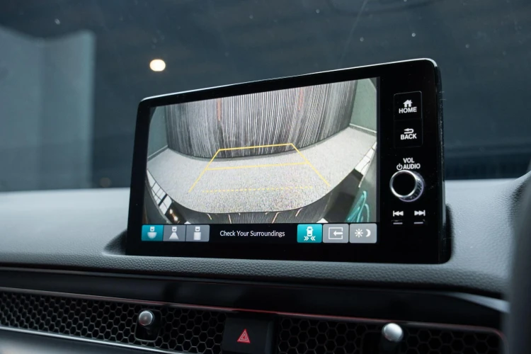 Vehicle Image 10
