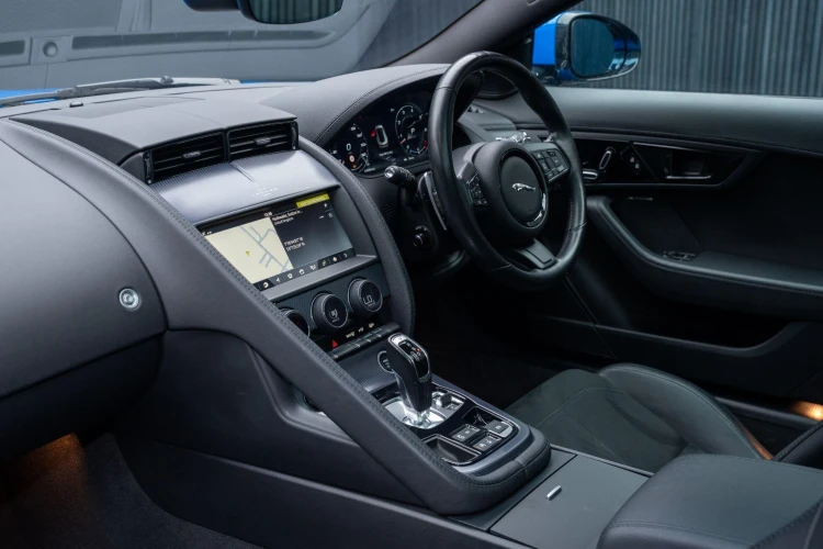 Vehicle Image 39