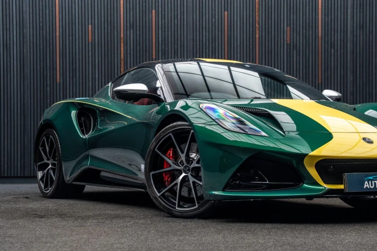Vehicle Image 7