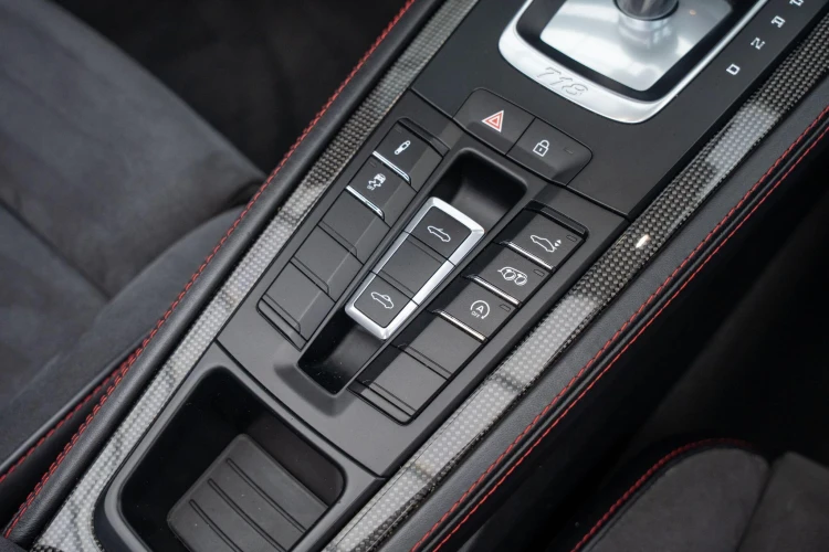 Vehicle Image 31