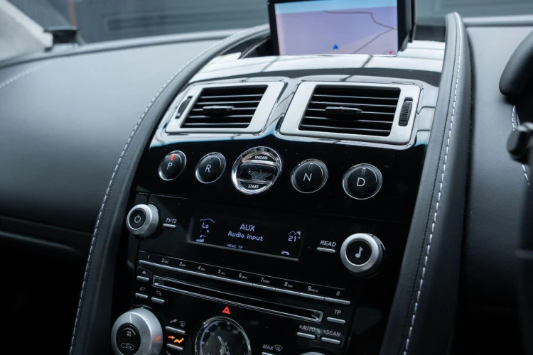 Vehicle Image 20
