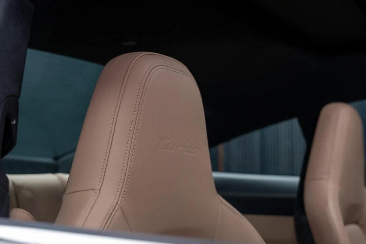 Vehicle Image 31