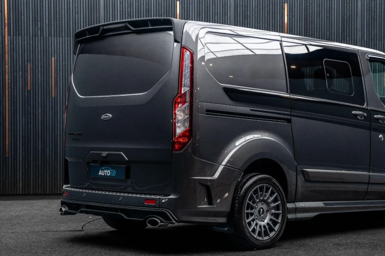 Vehicle Image 15