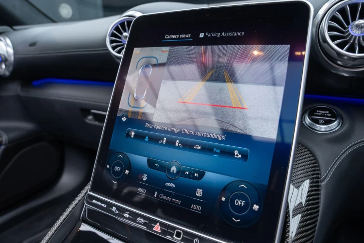 Vehicle Image 10