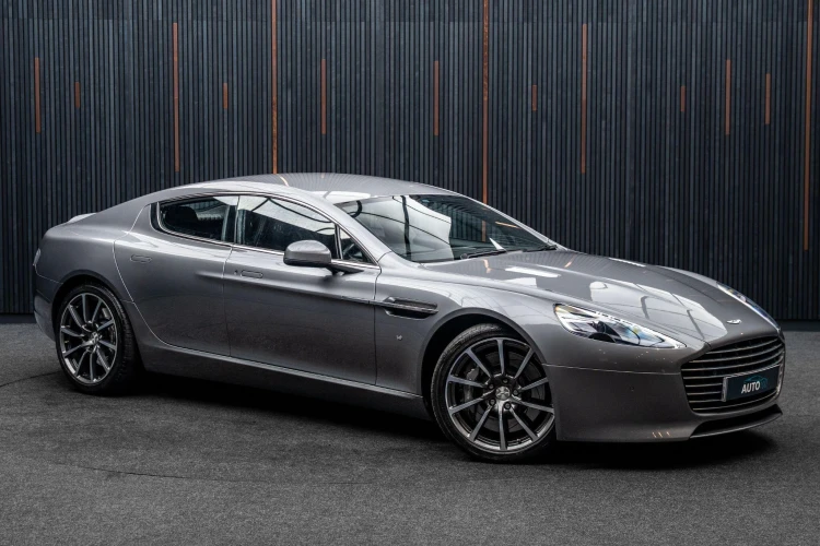 Vehicle Image 5