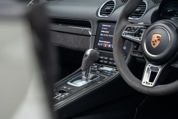 Vehicle Image 36