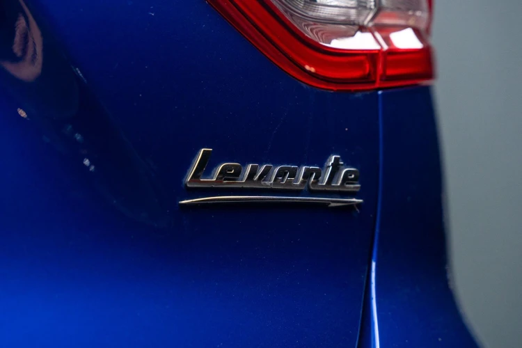 Vehicle Image 31