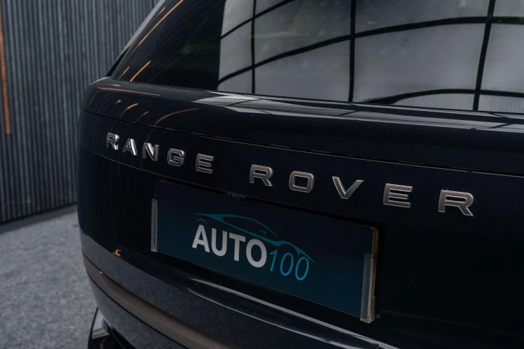 Vehicle Image 25