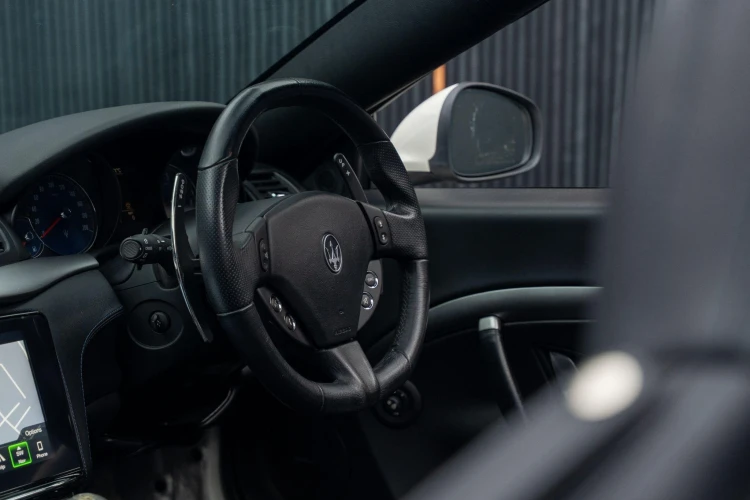 Vehicle Image 37
